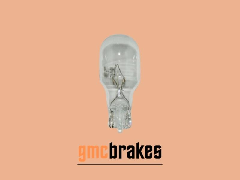 2004 GMC Sierra Brake Light Bulbs