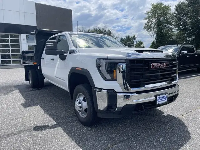 2024 GMC Sierra HD Chassis Cab