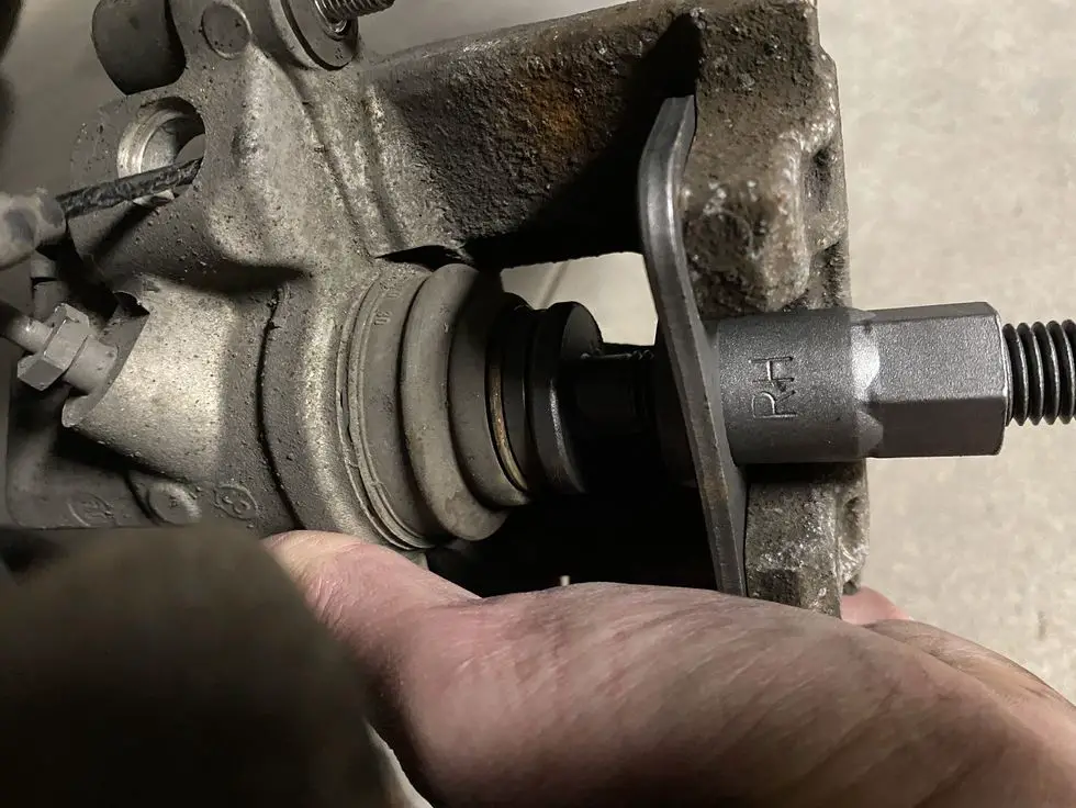 How to Change Brakes on a 2020 GMC Sierra